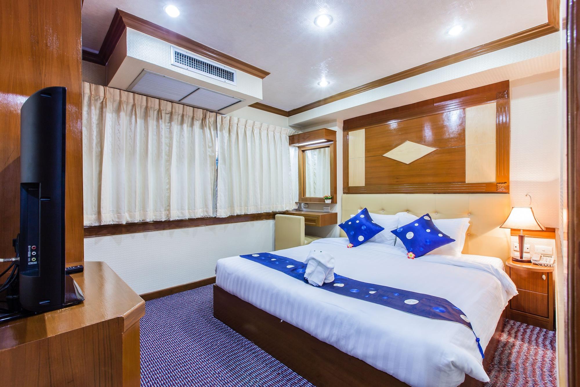Hotel Oyo 796 Paradise Sukhumvit Hotel