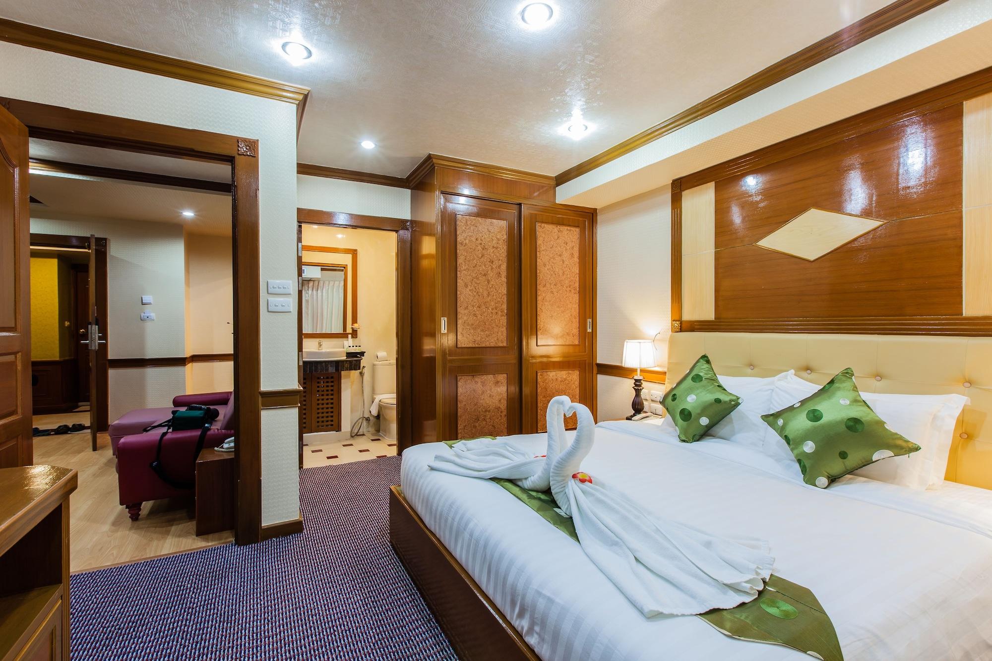 Oyo 796 Paradise Sukhumvit Hotel