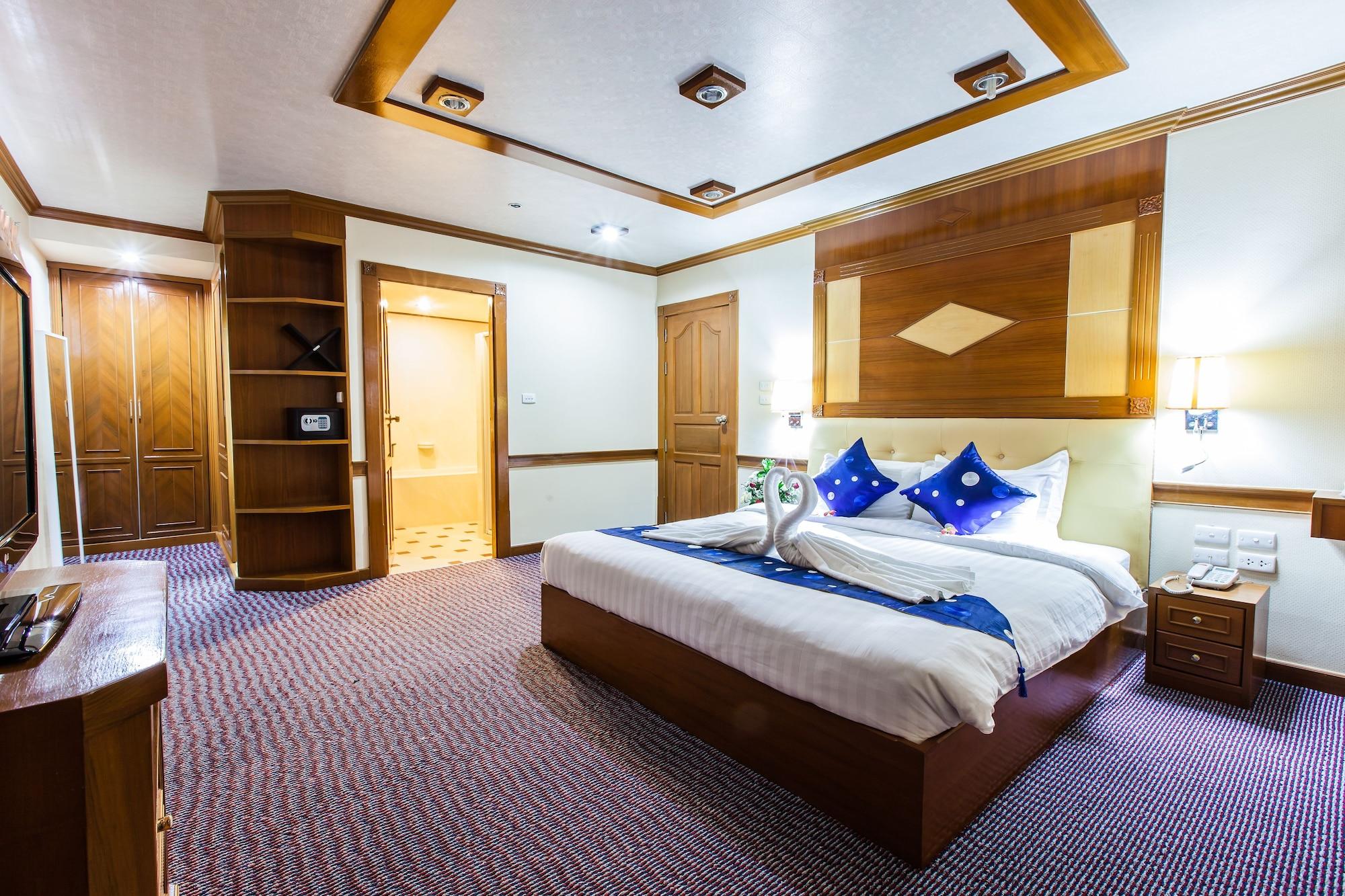 Oyo 796 Paradise Sukhumvit Hotel Hotel 3*